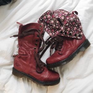 BRAND NEW DR MARTENS - Maroon and Floral
